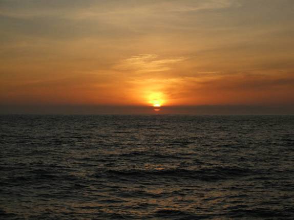 Pôr-do-sol em Wolf, em Galápagos